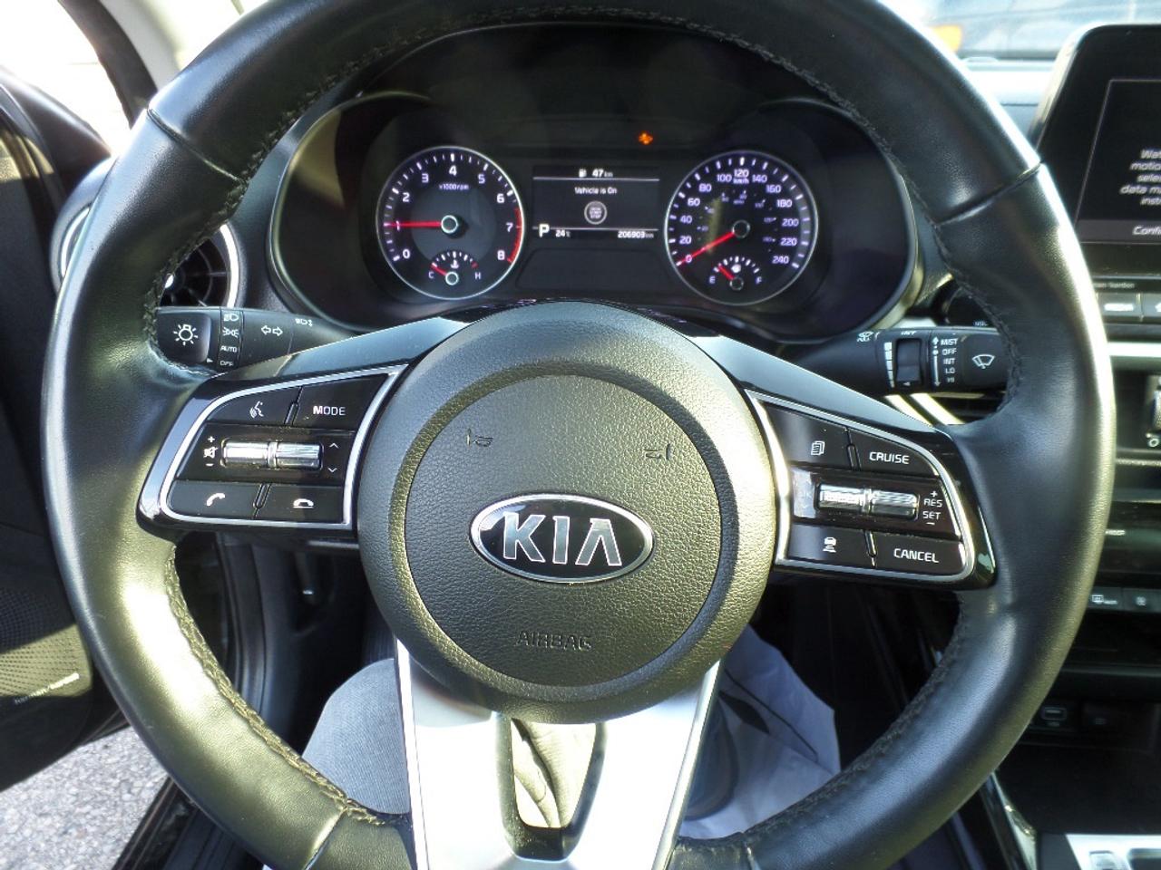 2020 Kia Forte EX IVT Photo
