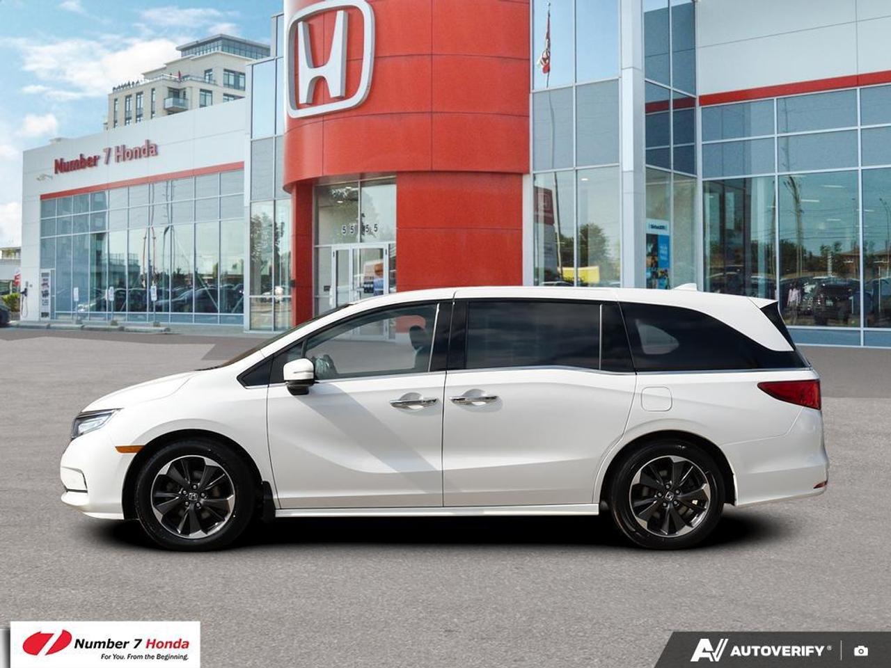 2023 Honda Odyssey Touring *EXTENDED FACTORY WARRANTY*NO REPORTED ACC Photo2