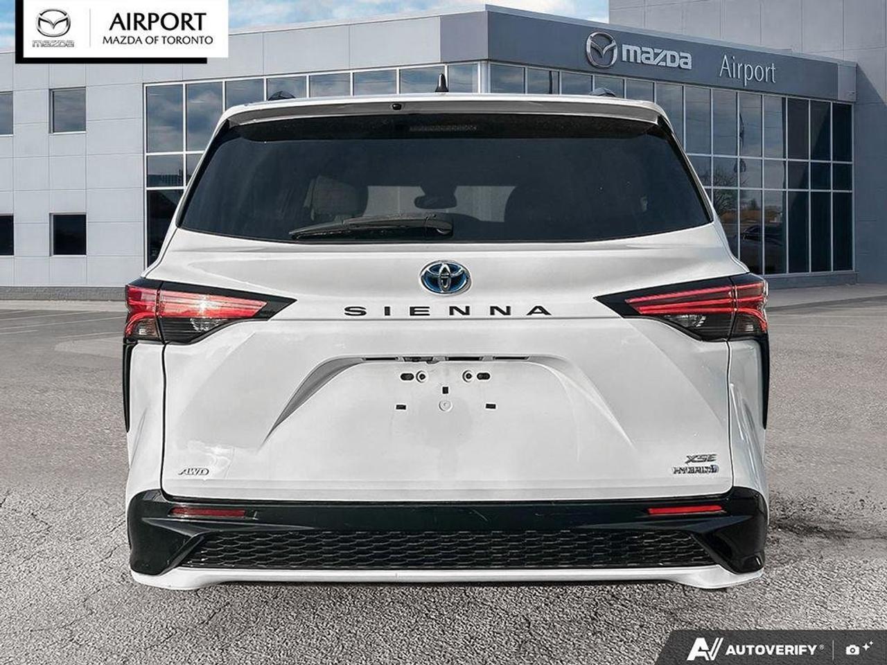 2021 Toyota Sienna XSE New Brakes&Rotors  AWD  No Accident  XSE  $150 Photo