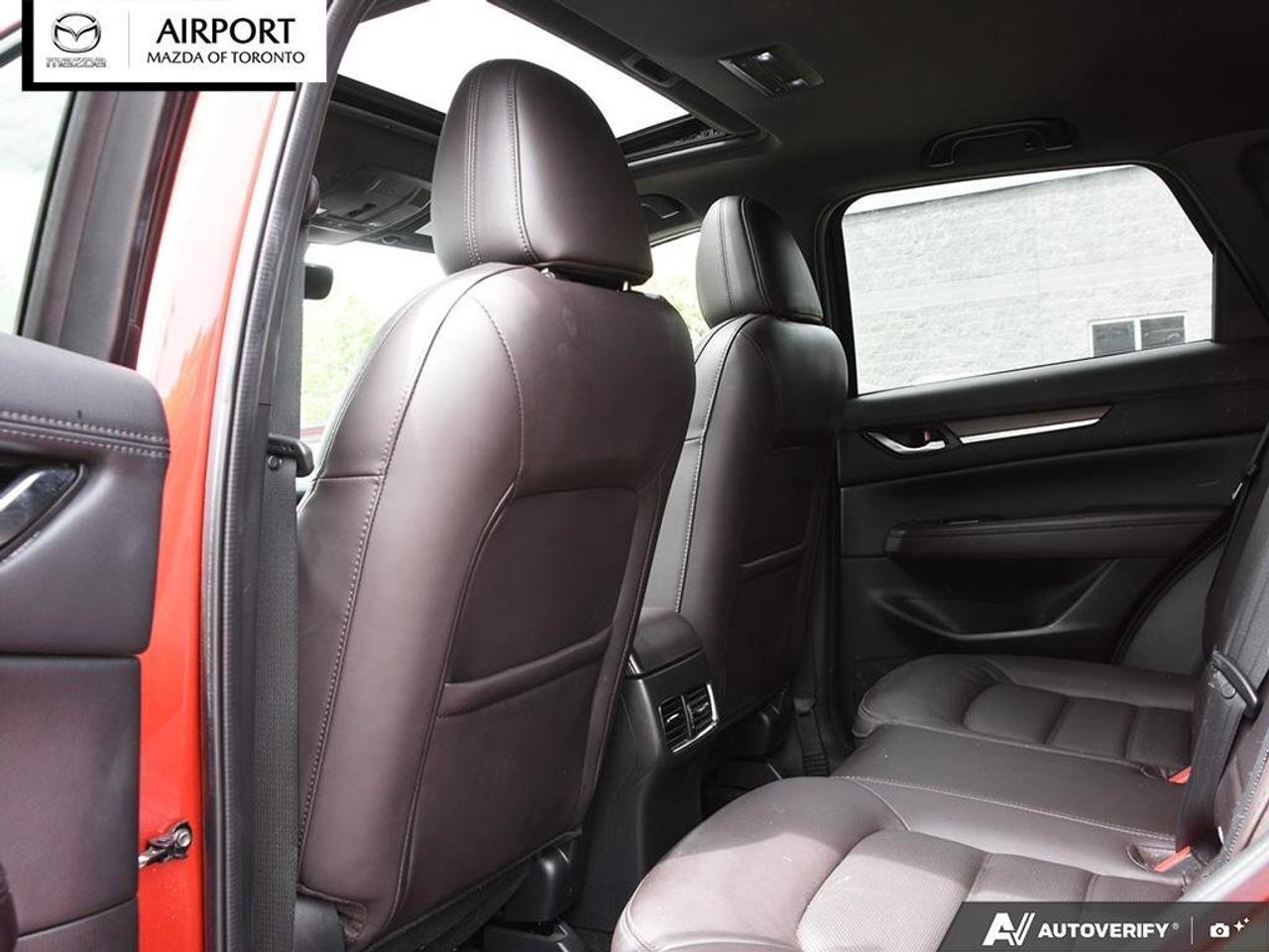 2022 Mazda CX-5 Signature 1Owner  OffLease  Ontario  $1500 Finance Photo