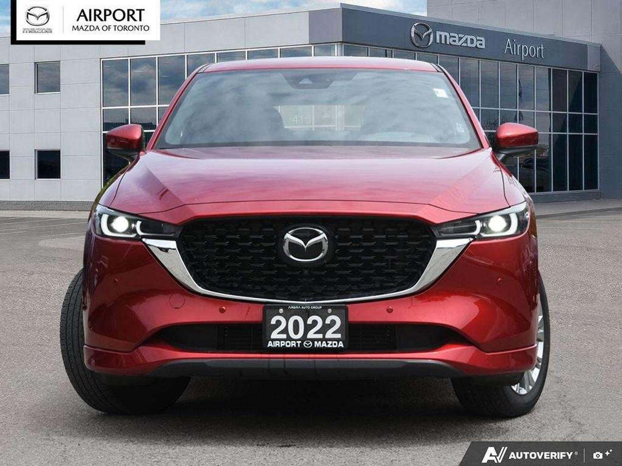 2022 Mazda CX-5 Signature Top of the Line  $1500 Finance Discount Applied Photo5