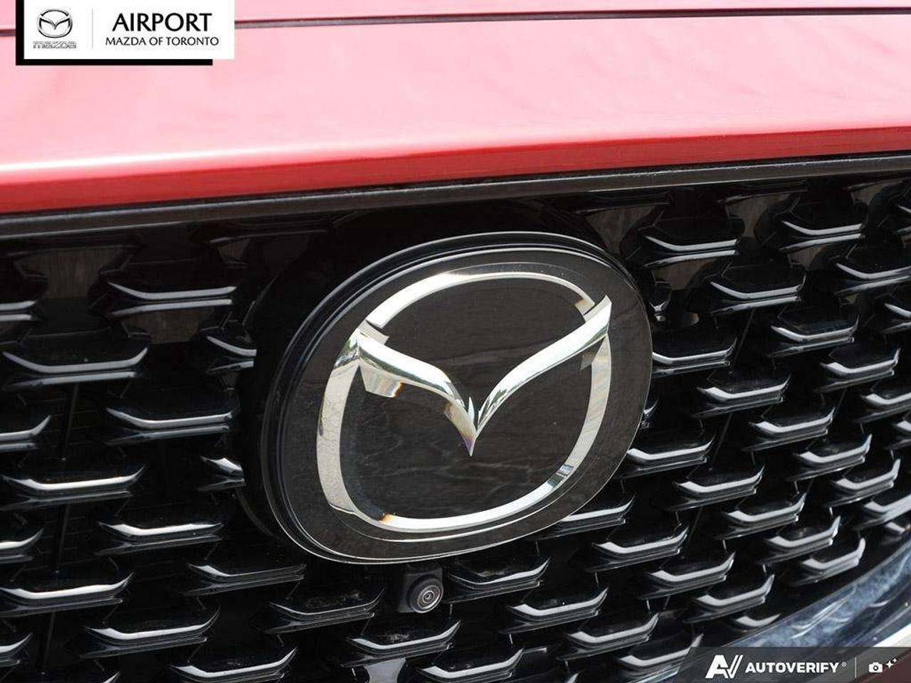 2022 Mazda CX-5 Signature Top of the Line  $1500 Finance Discount Applied Photo
