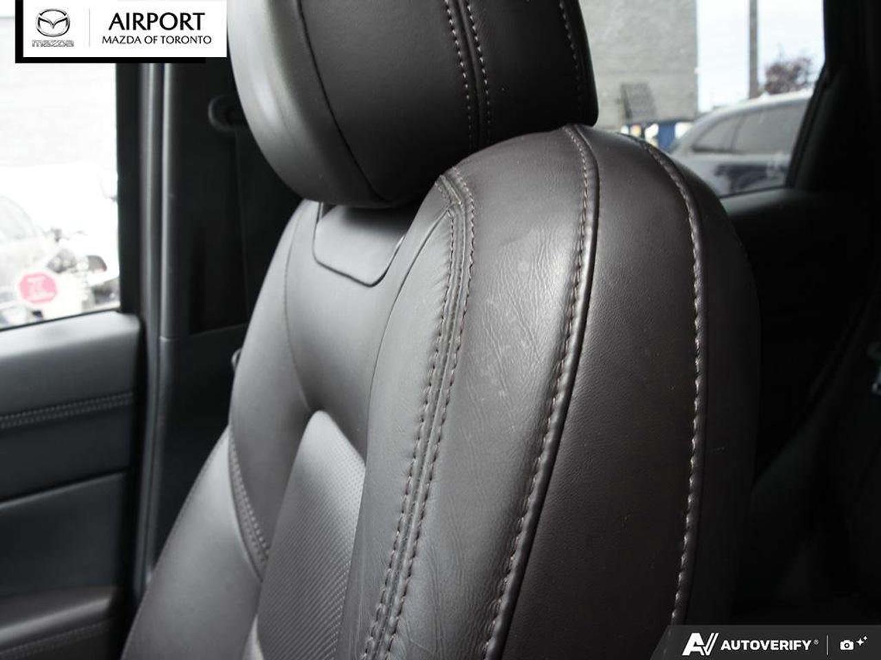 2022 Mazda CX-5 Signature Top of the Line  $1500 Finance Discount Applied Photo