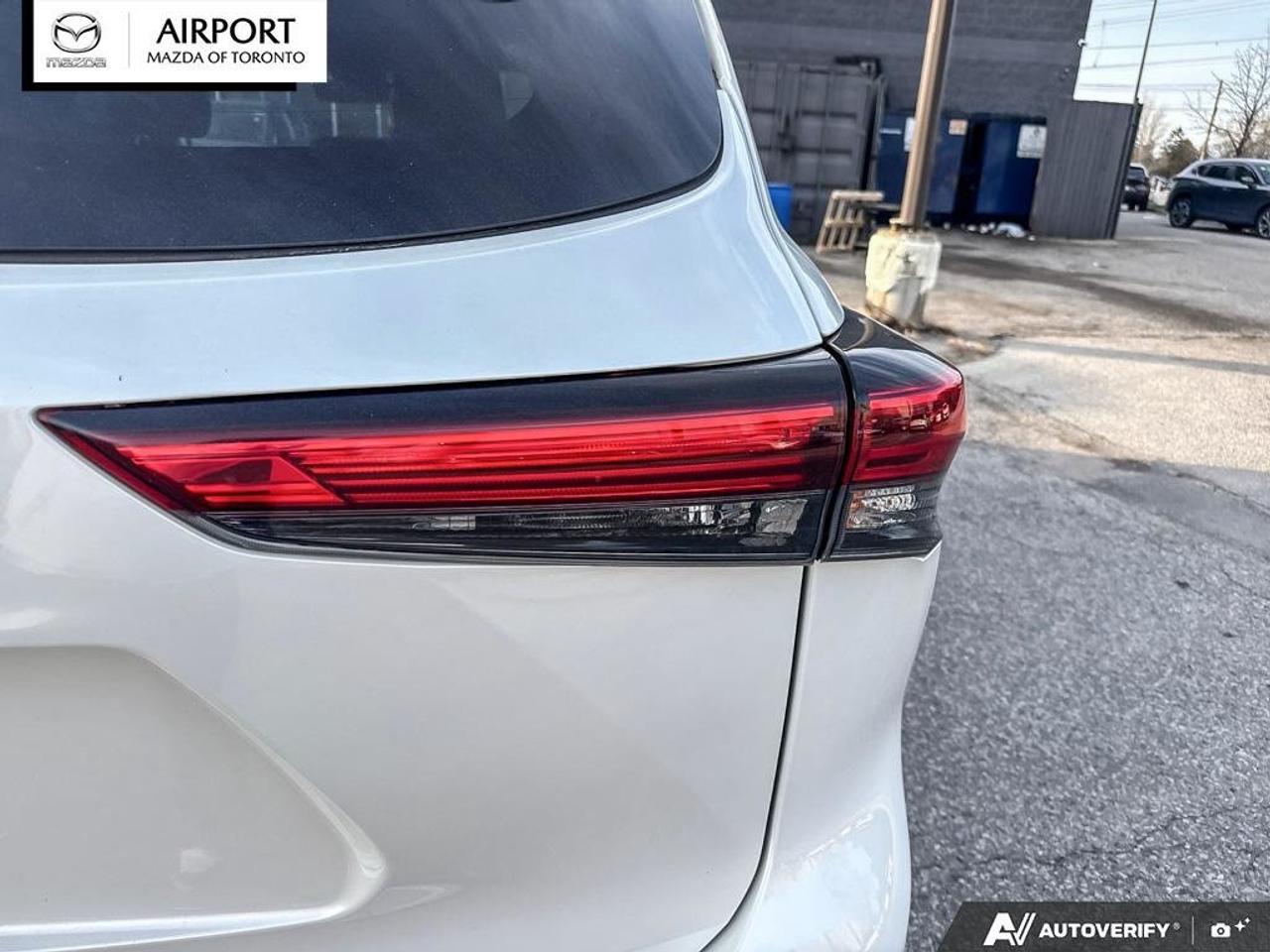 2021 Toyota Highlander XSE XSE  Red Interior  No Major Accident  $1500 Fi Photo