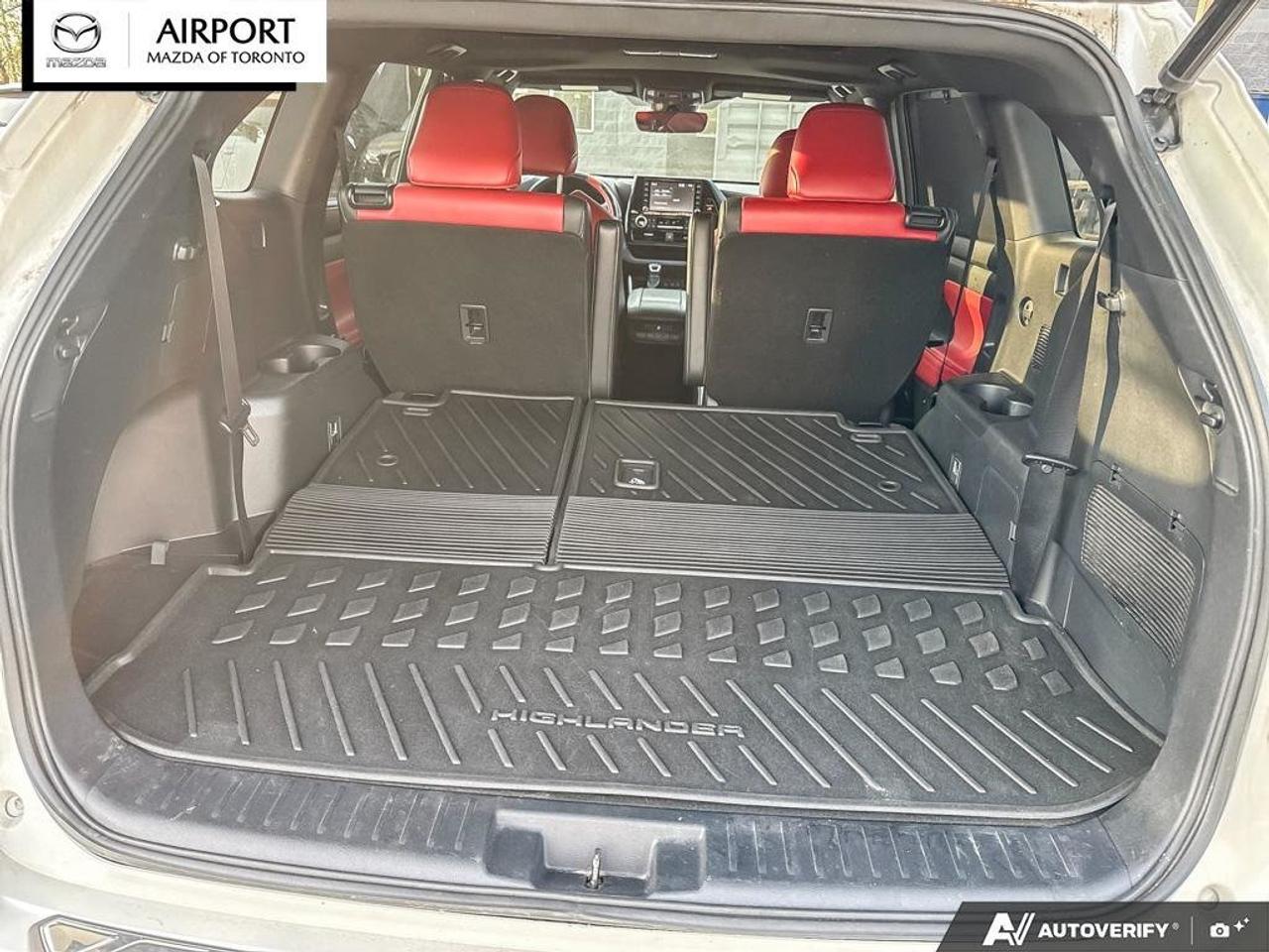 2021 Toyota Highlander XSE XSE  Red Interior  No Major Accident  $1500 Fi Photo