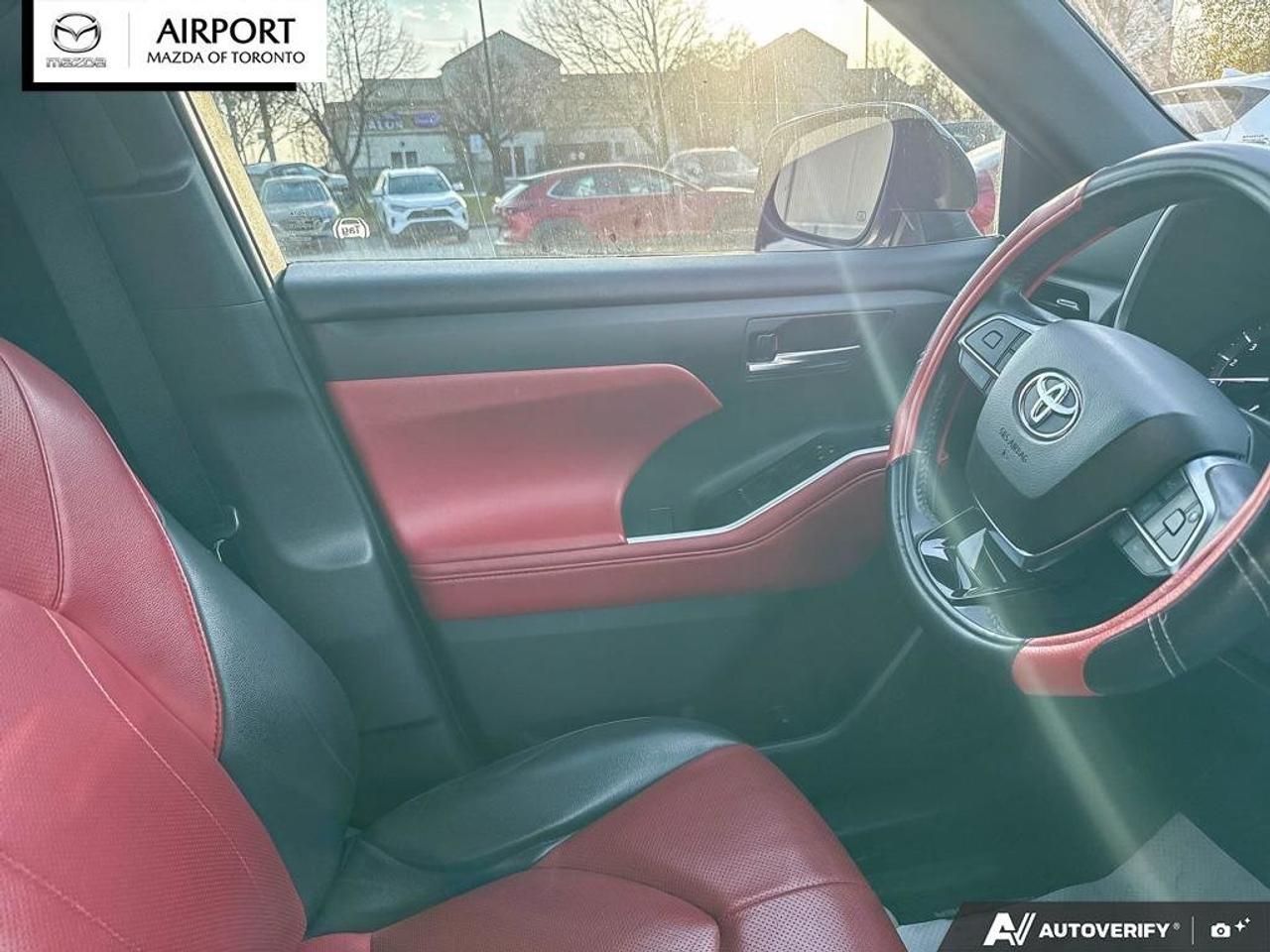 2021 Toyota Highlander XSE XSE  Red Interior  No Major Accident  $1500 Fi Photo
