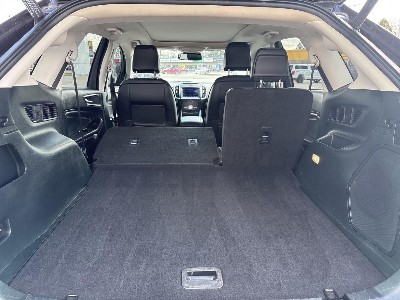 2020 Ford Edge Titanium 301A -Moonroof & Heated Seats Photo