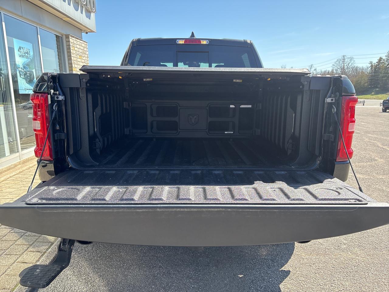 2025 RAM 1500 Big Horn Photo