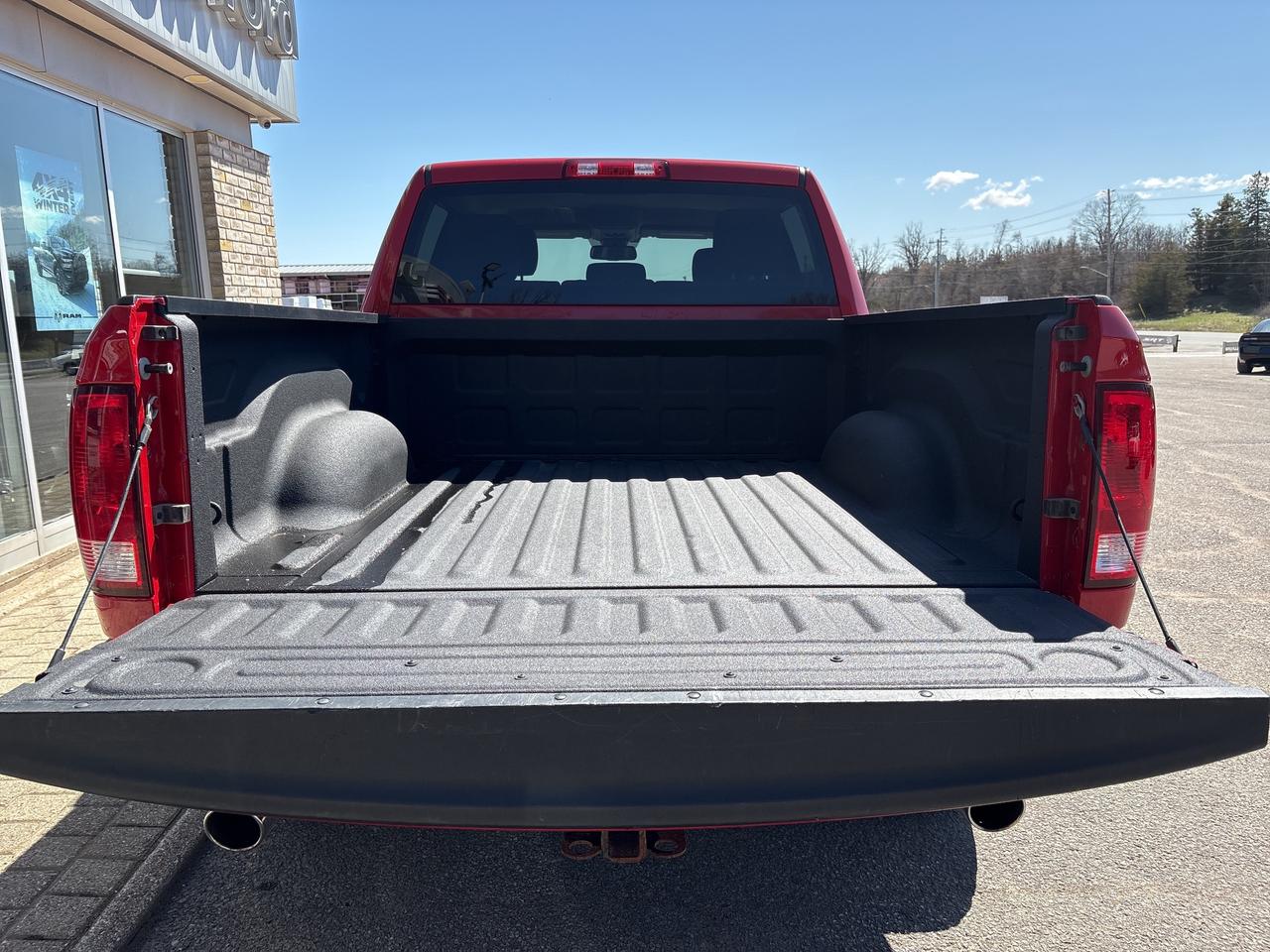 2020 RAM 1500 Classic EXPRESS Photo
