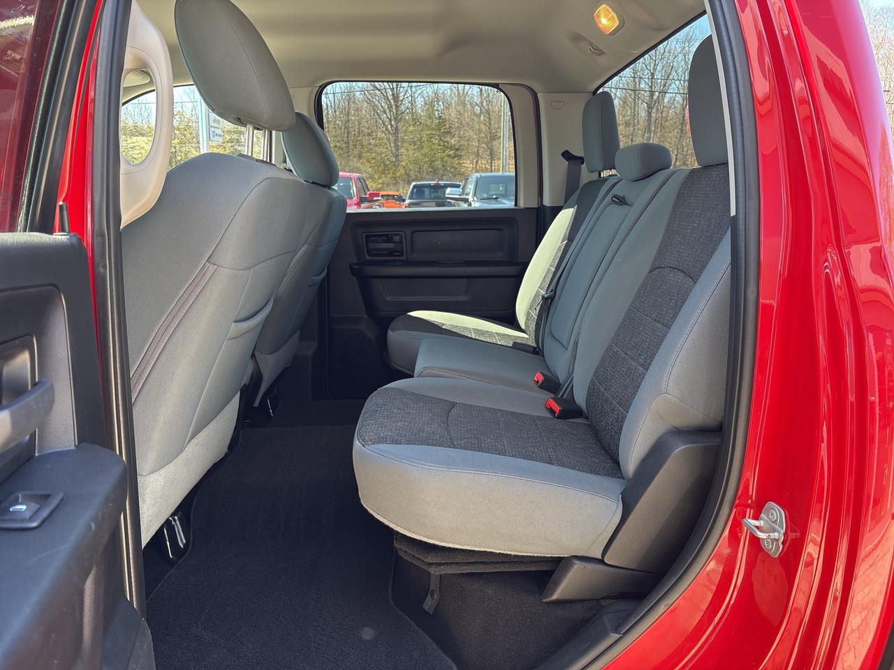 2020 RAM 1500 Classic EXPRESS Photo