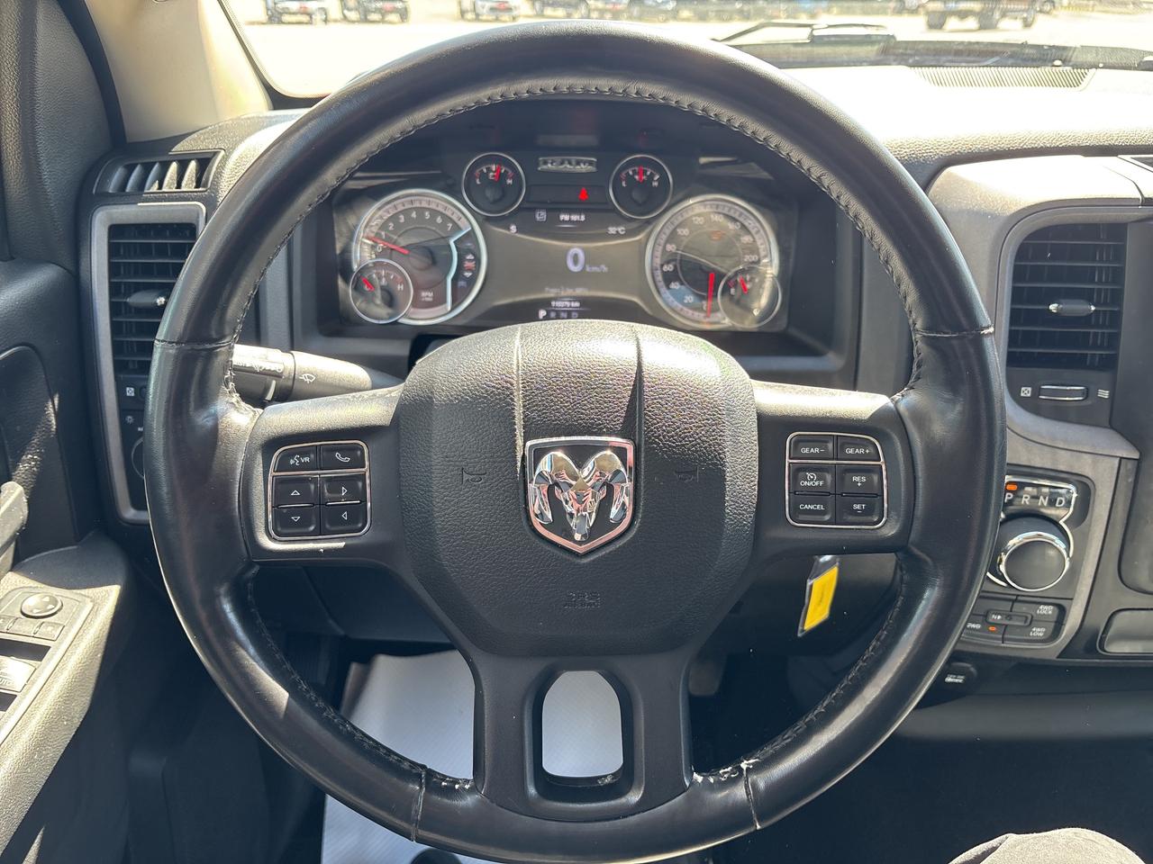 2020 RAM 1500 Classic EXPRESS Photo