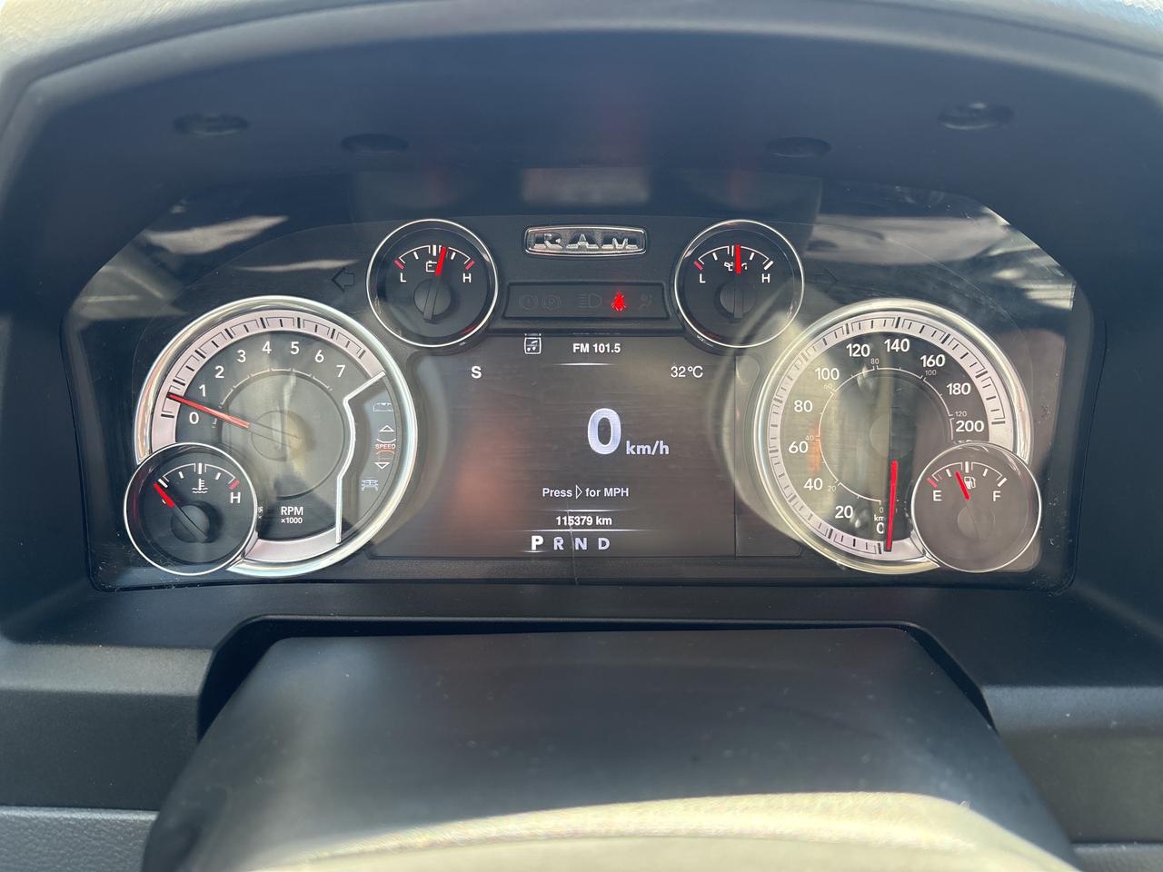 2020 RAM 1500 Classic EXPRESS Photo