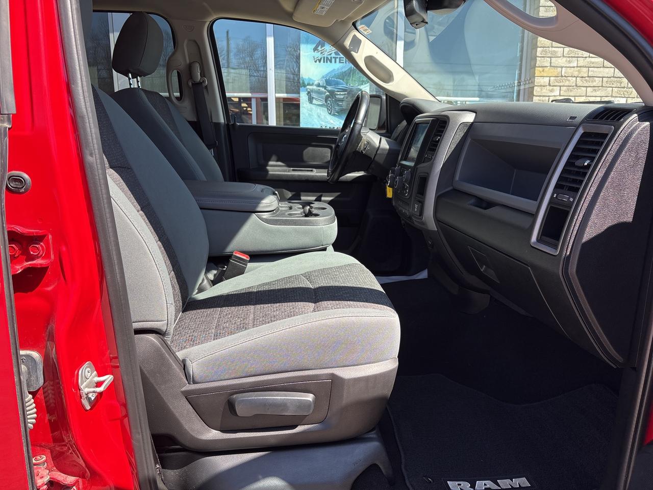 2020 RAM 1500 Classic EXPRESS Photo