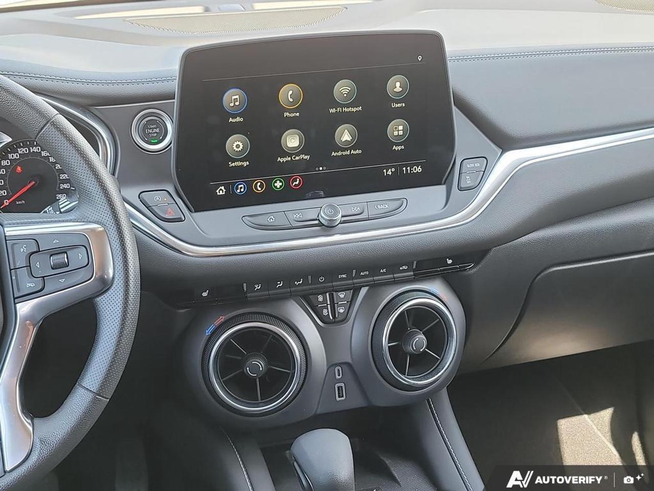 2024 Chevrolet Blazer LT   LOW KM   APPLE CARPLAY   HEATED SEATS Photo