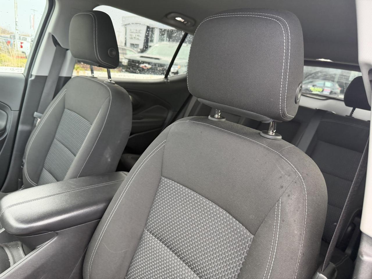 2022 GMC Terrain SLE AWD   NO CLAIMS   ELEVATION   PWR TAILGATE Photo