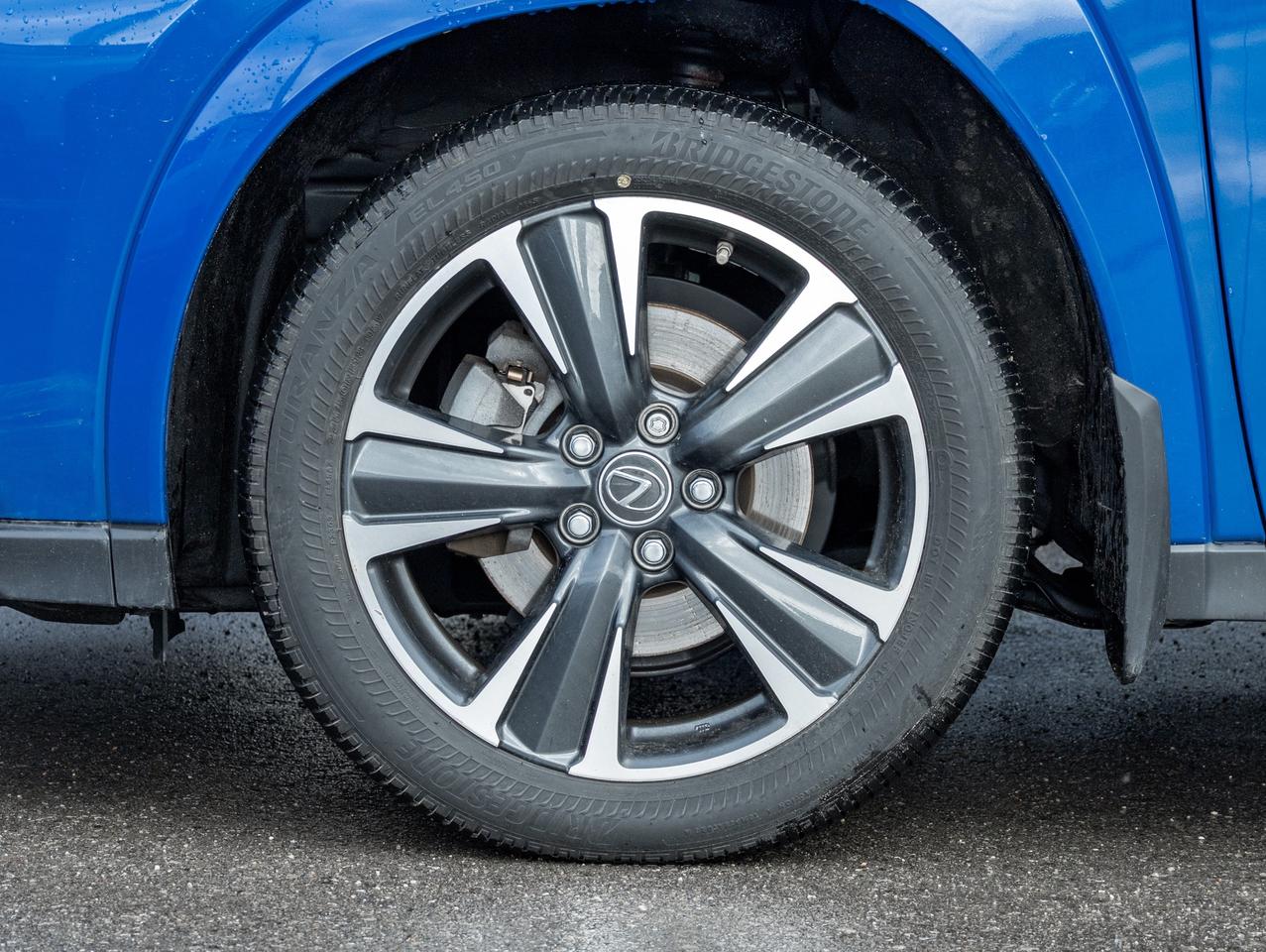 2024 Lexus UX Hybrid AWD   Low KM   Fuel Efficient Luxury SUV Photo3
