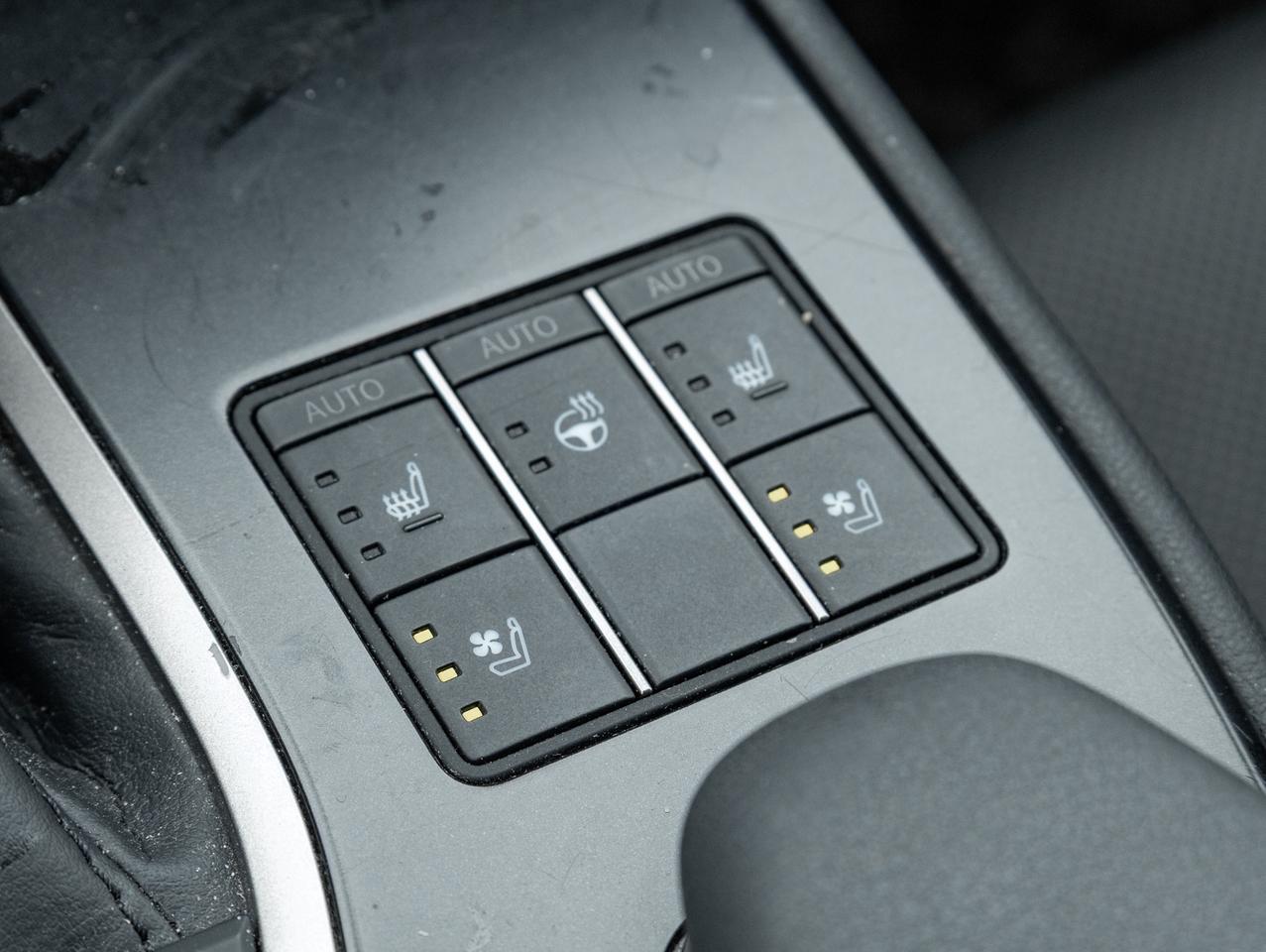 2024 Lexus UX Hybrid AWD   Low KM   Fuel Efficient Luxury SUV Photo