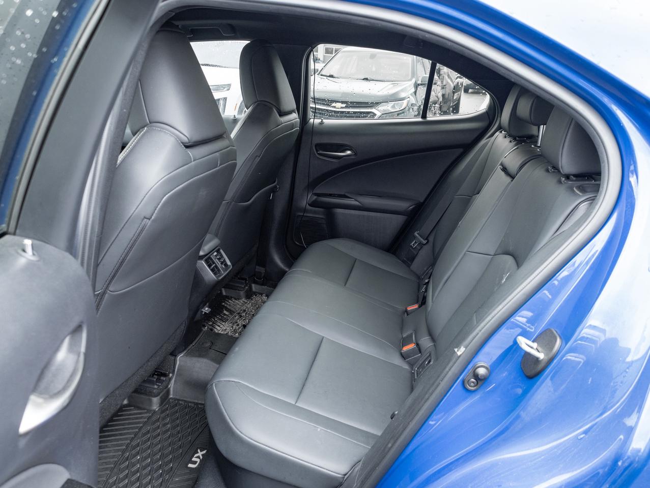 2024 Lexus UX Hybrid AWD   Low KM   Fuel Efficient Luxury SUV Photo