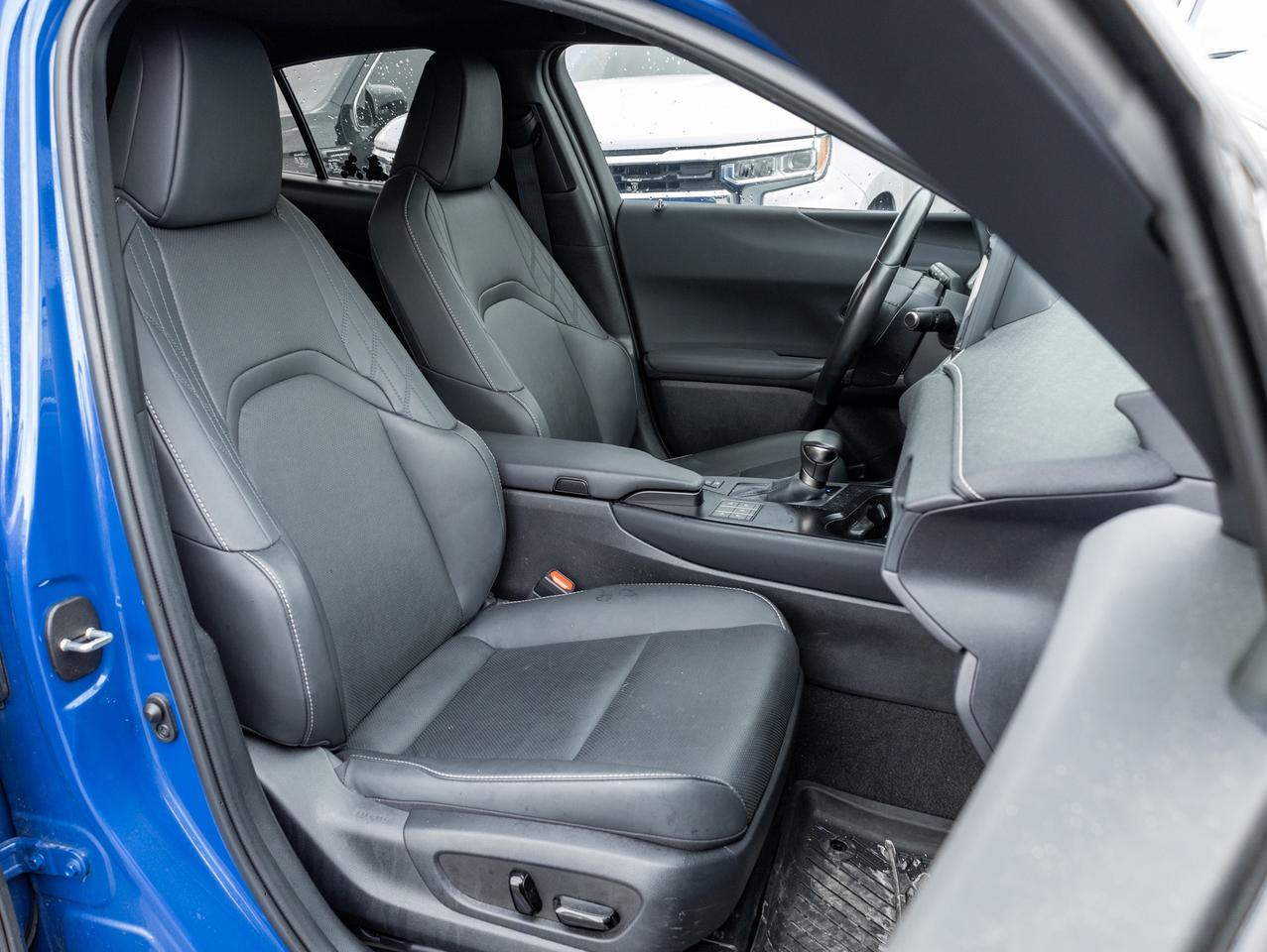 2024 Lexus UX Hybrid AWD   Low KM   Fuel Efficient Luxury SUV Photo
