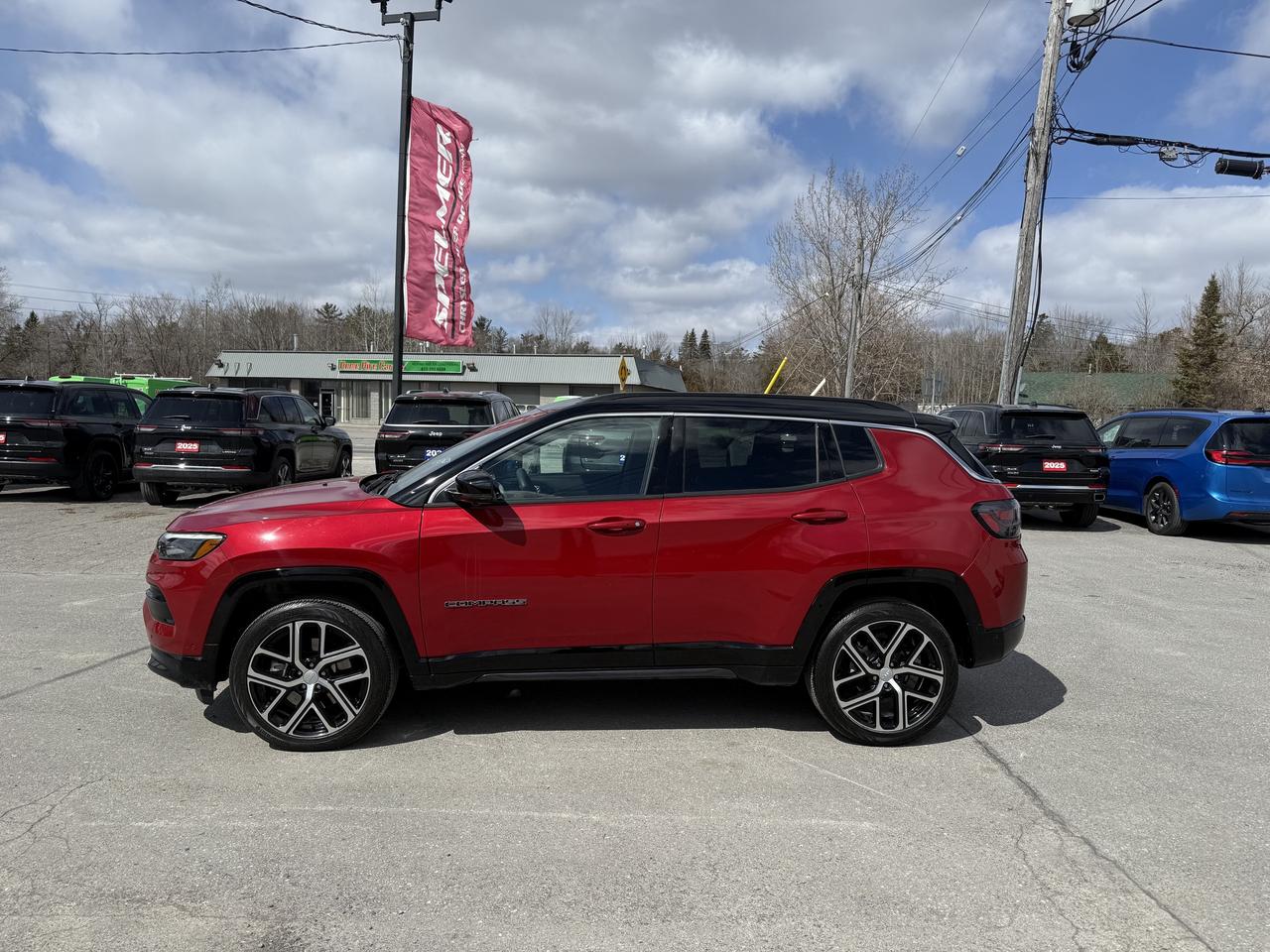 2024 Jeep Compass Limited 4x4 - Pano Sunroof - Alpine Sound Photo