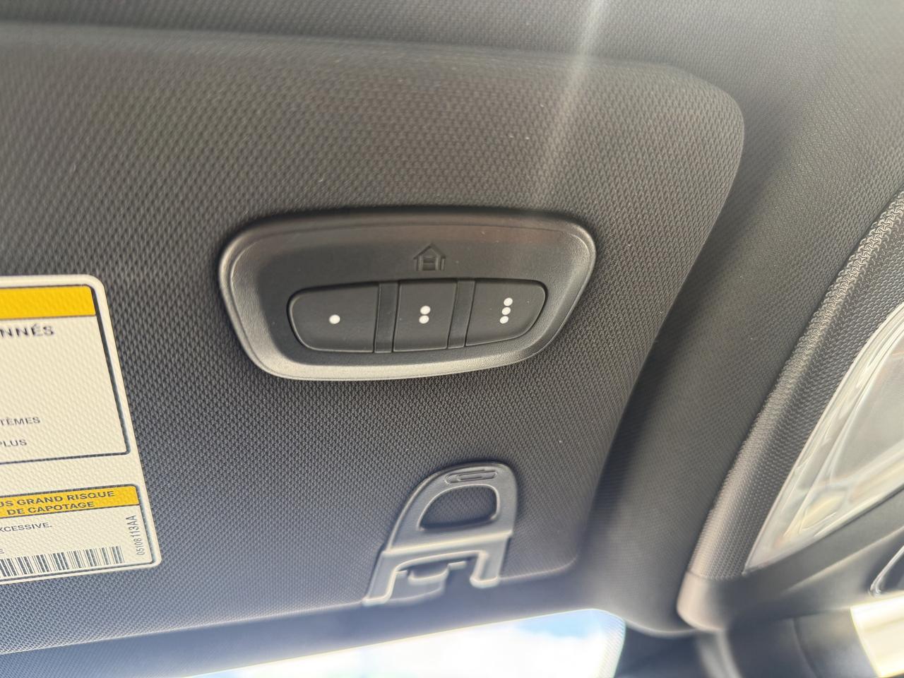 2024 Jeep Compass Limited 4x4 - Pano Sunroof - Alpine Sound Photo