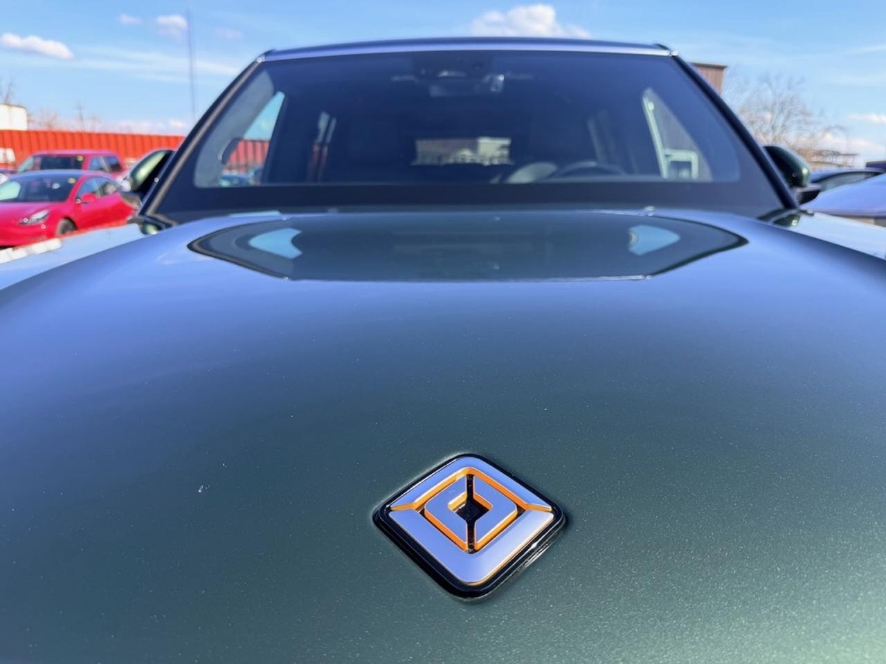 2024 Rivian R1S PERFORMANCE DUAL LARGE ADVENTURE PACKAGE - LOADED Photo