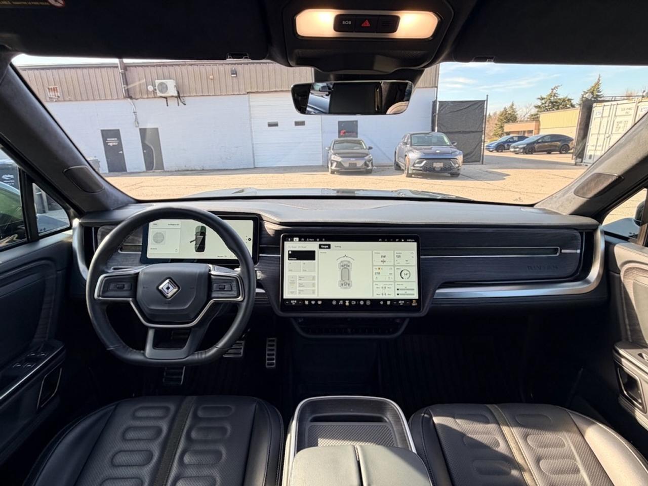 2024 Rivian R1S PERFORMANCE DUAL LARGE ADVENTURE PACKAGE - LOADED Photo