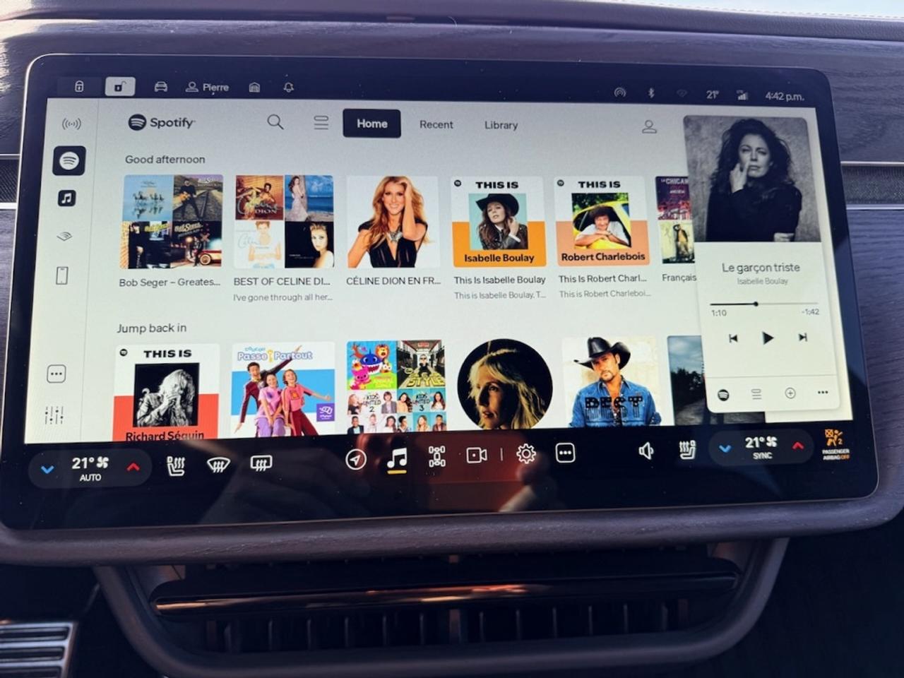 2024 Rivian R1S PERFORMANCE DUAL LARGE ADVENTURE PACKAGE - LOADED Photo