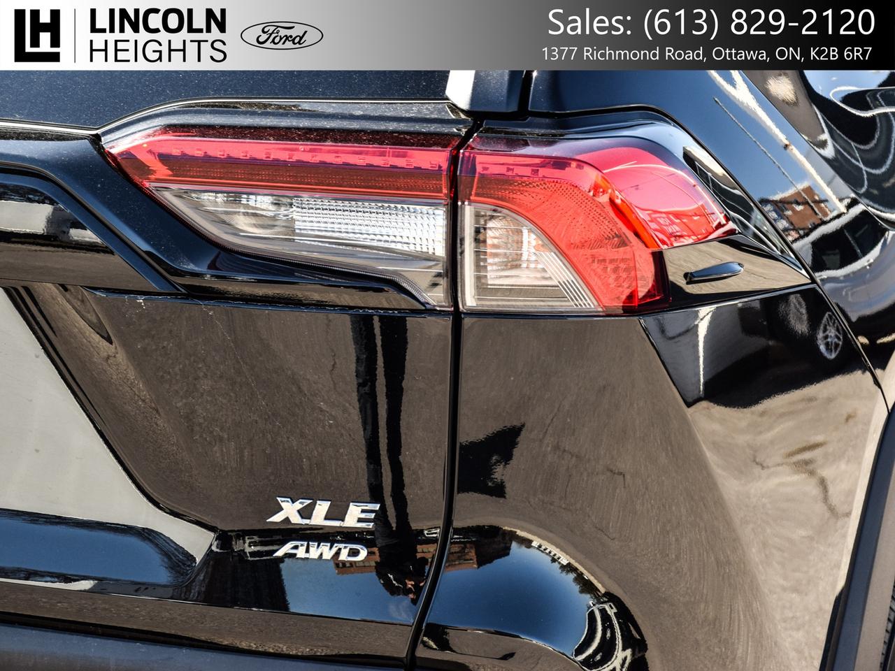 2021 Toyota RAV4  Photo