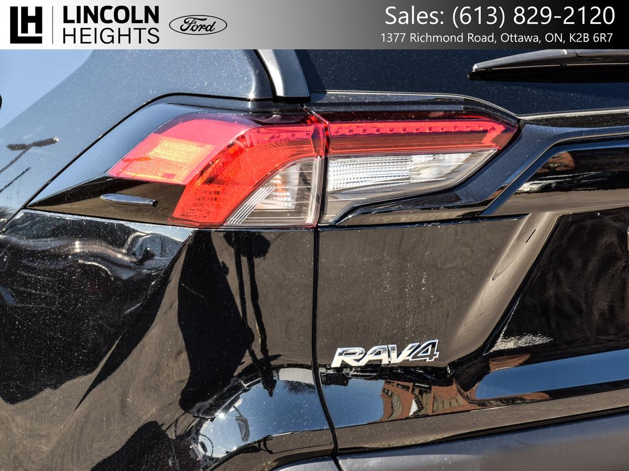 2021 Toyota RAV4  Photo