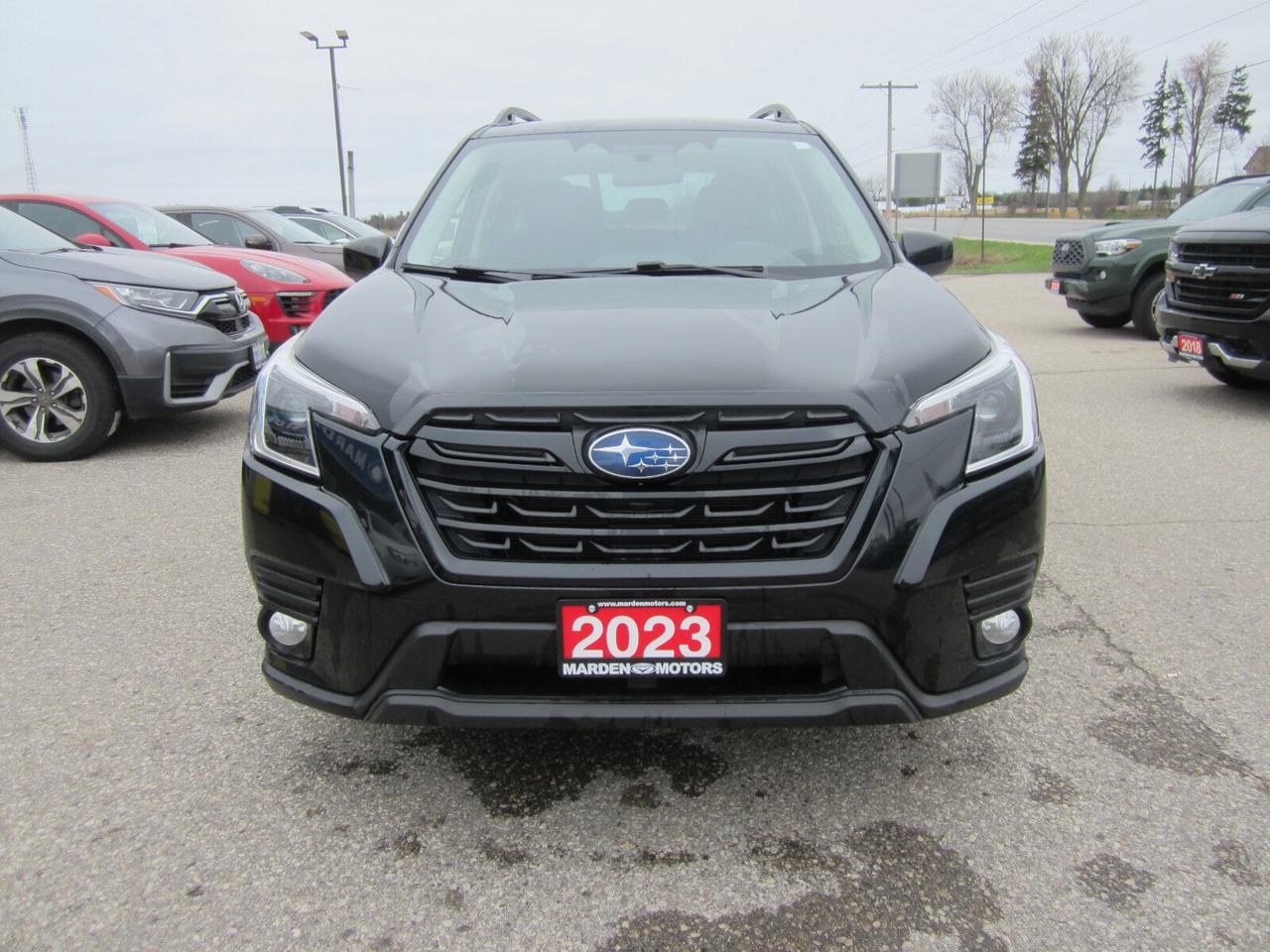 2023 Subaru Forester Touring CVT PANO ROOF ONE OWNER NO ACCIDENTS Photo3