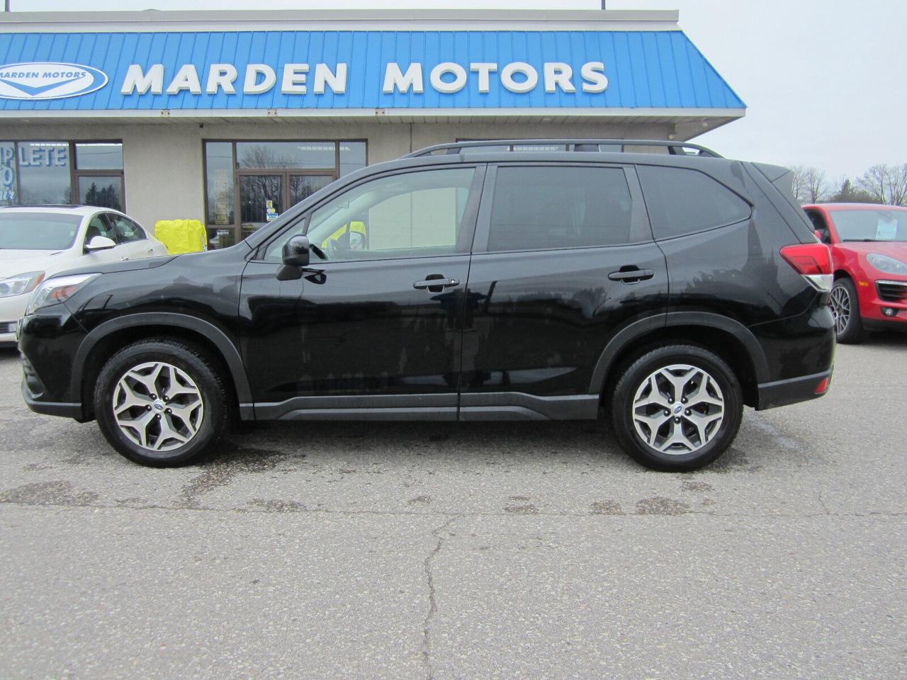 2023 Subaru Forester Touring CVT PANO ROOF ONE OWNER NO ACCIDENTS Photo2