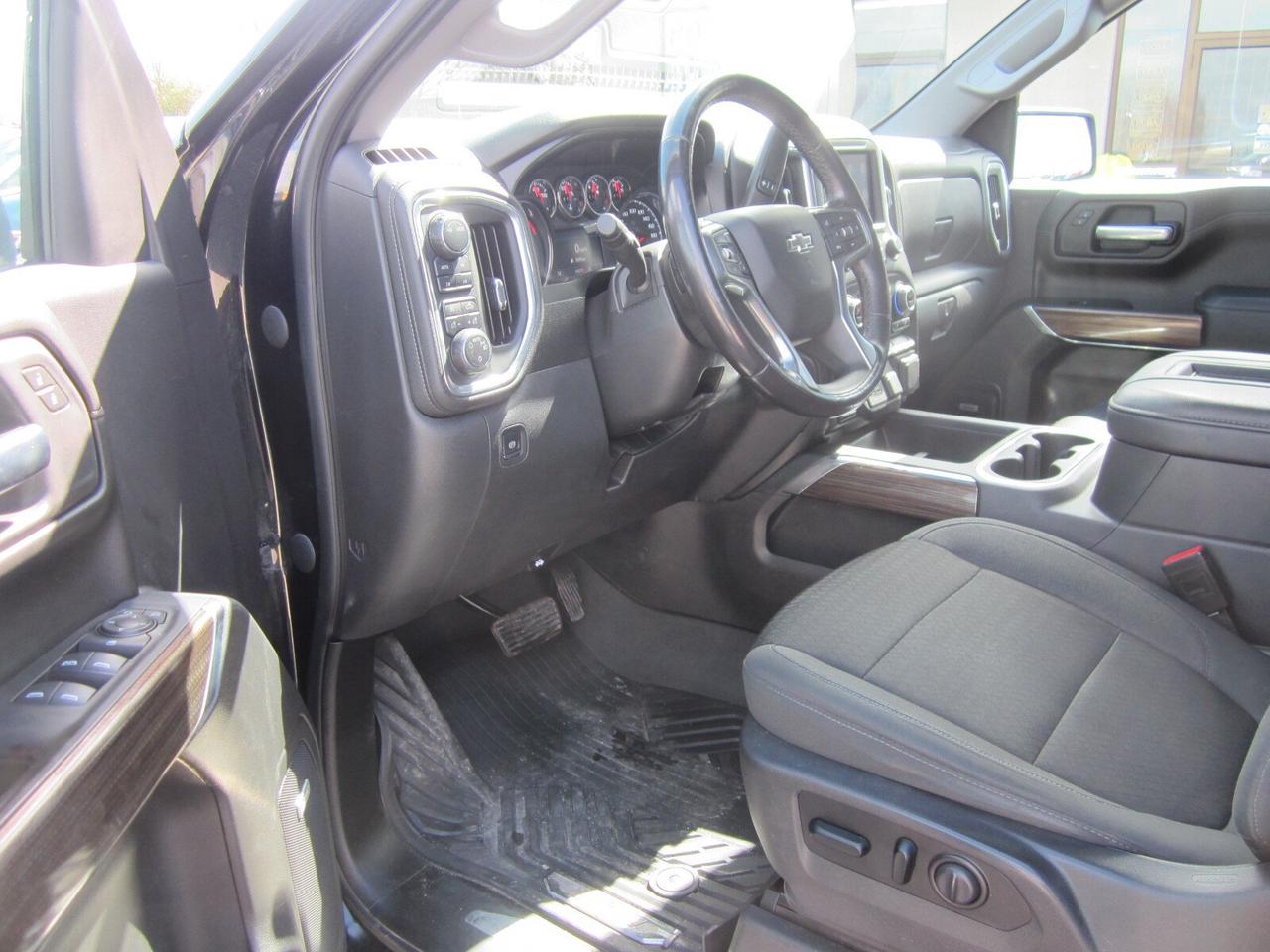 2021 Chevrolet Silverado 1500 4WD LT Trail Boss ONE OWNER NO ACCIDENTS Photo