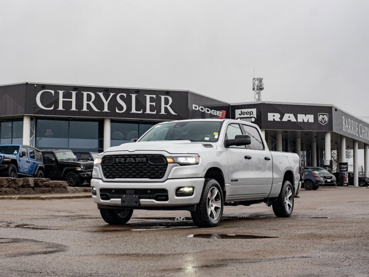 2026 RAM 1500 Express Photo