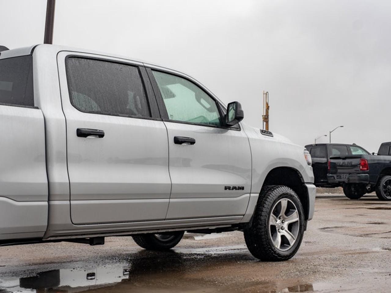 2026 RAM 1500 Express Photo