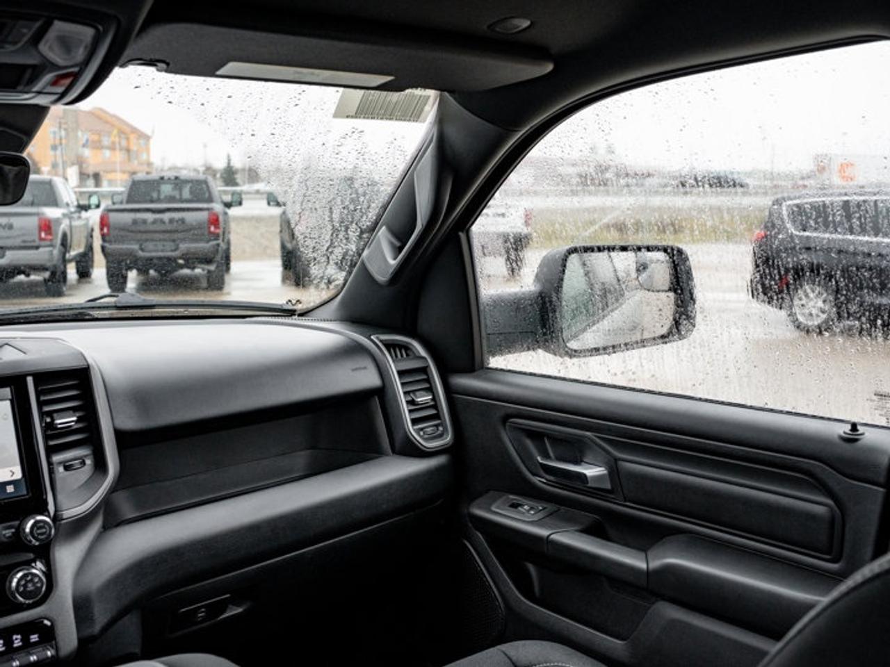 2026 RAM 1500 Express Photo