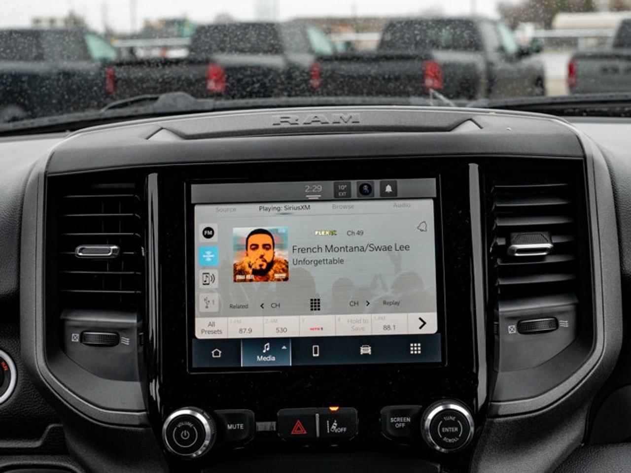 2026 RAM 1500 Express Photo