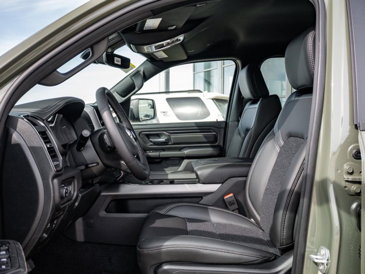 2026 RAM 1500 SPORT Photo