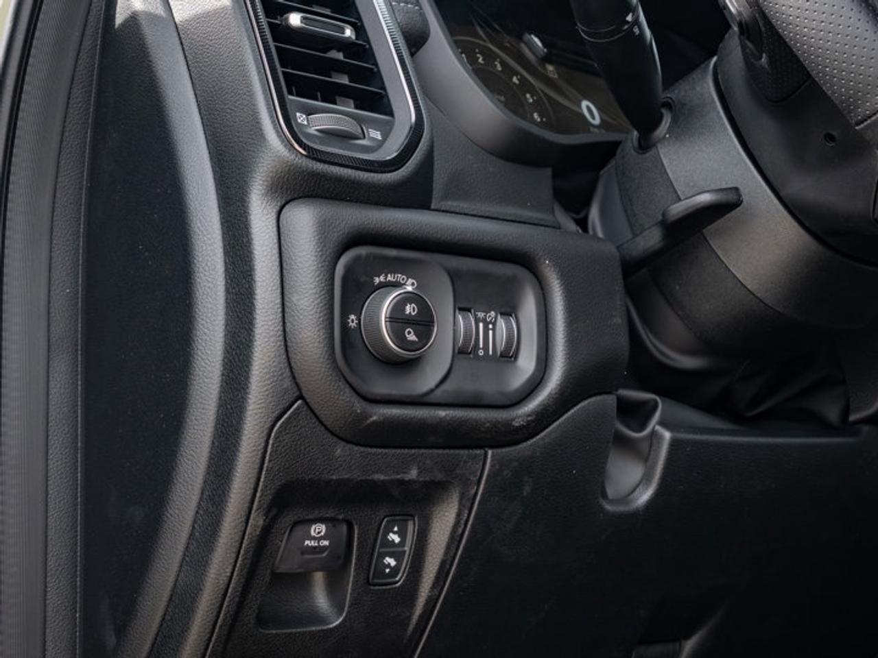 2026 RAM 1500 SPORT Photo