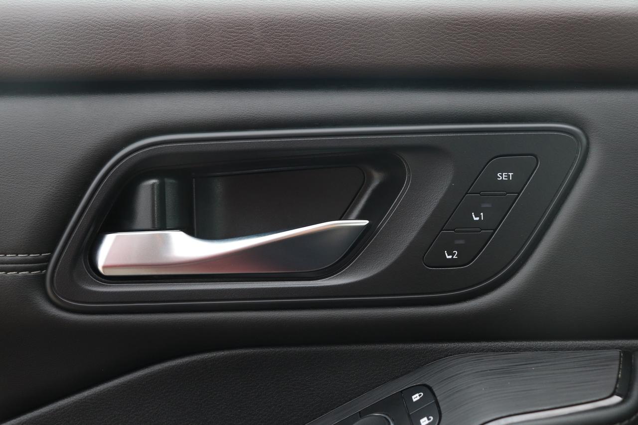 2023 Nissan Rogue SL AWD NO ACCIDENTS LEATHER CARPLAY B-SPOT CAMERA Photo