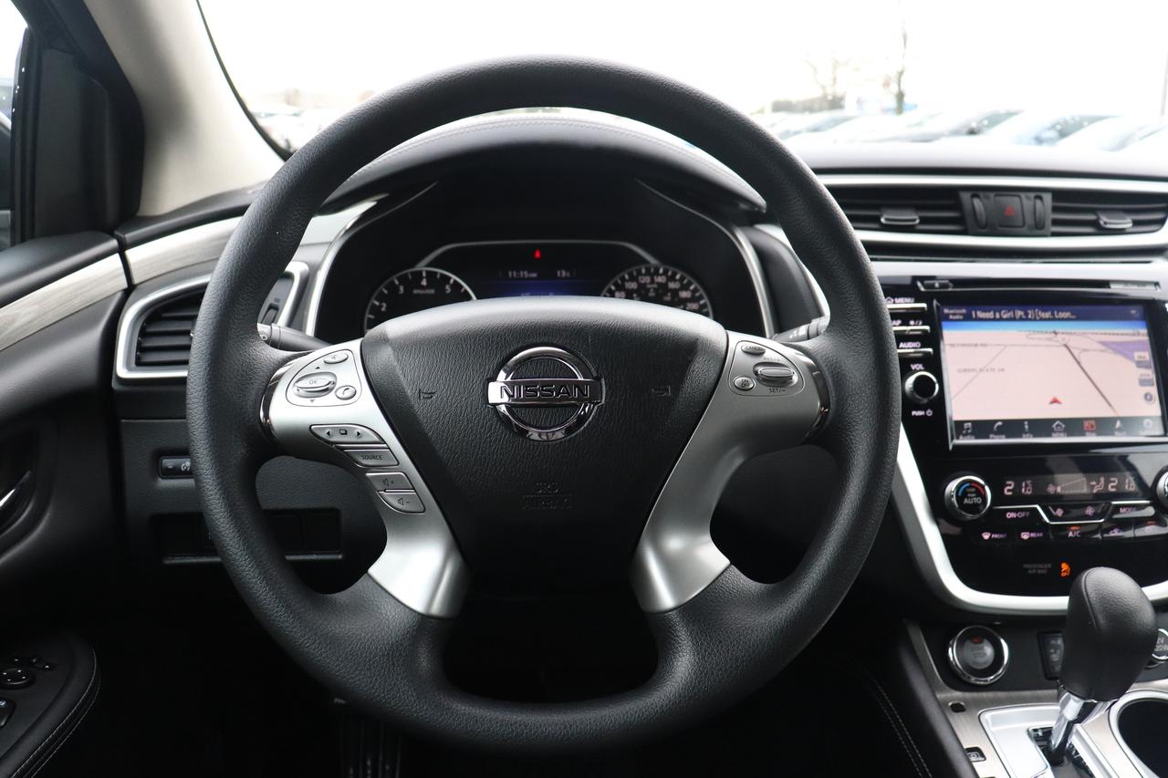 2017 Nissan Murano S CARPLAY HEATED SEATS NAVI Photo