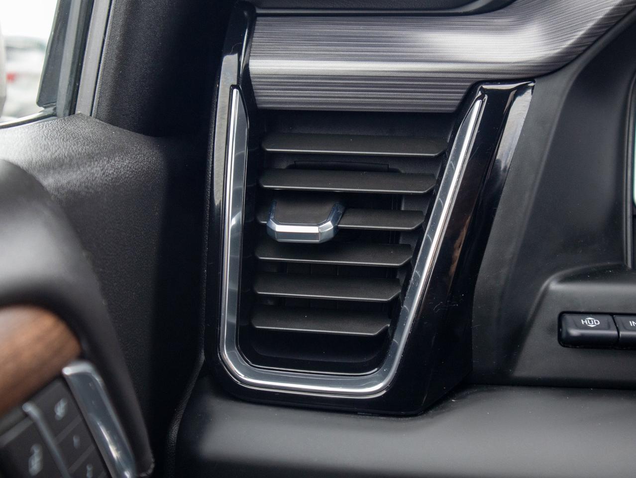 2023 GMC Sierra 1500 Denali Ultimate - Sun/Moonroof   Heated Front Seat Photo