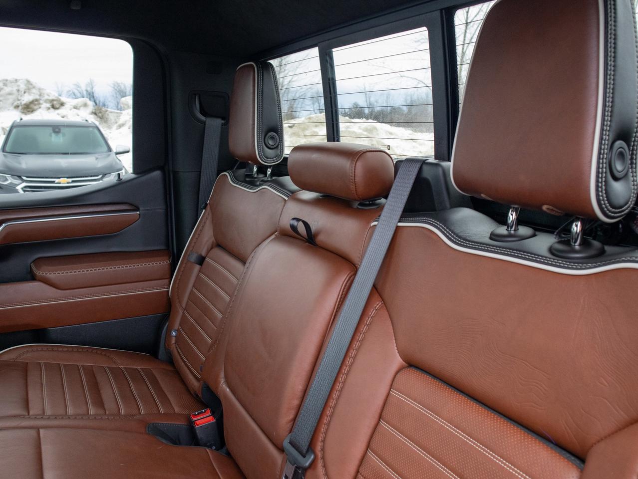 2023 GMC Sierra 1500 Denali Ultimate - Sun/Moonroof   Heated Front Seat Photo