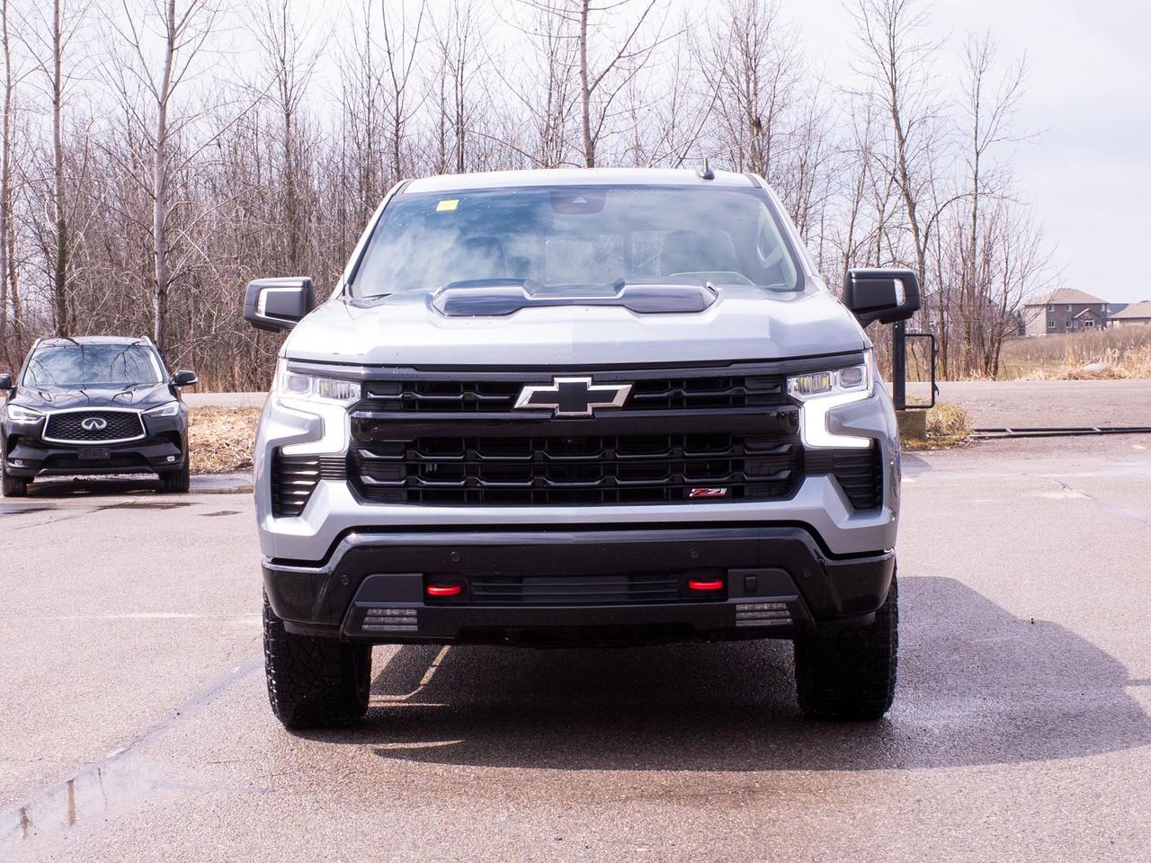 2024 Chevrolet Silverado 1500 4WD Crew Cab 157  LT Trail Boss Photo