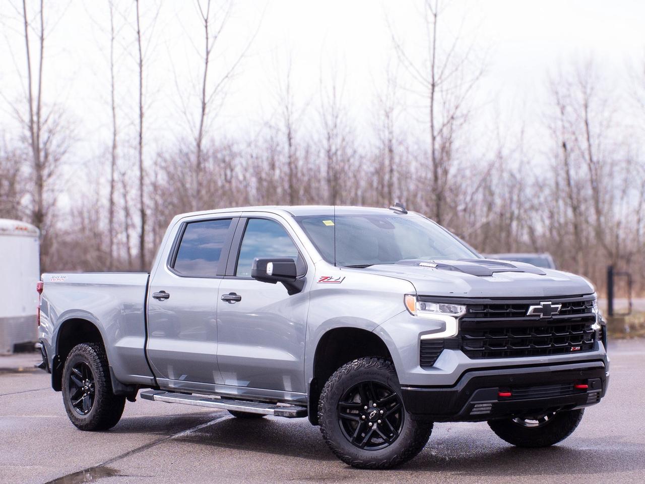 2024 Chevrolet Silverado 1500 4WD Crew Cab 157  LT Trail Boss Photo