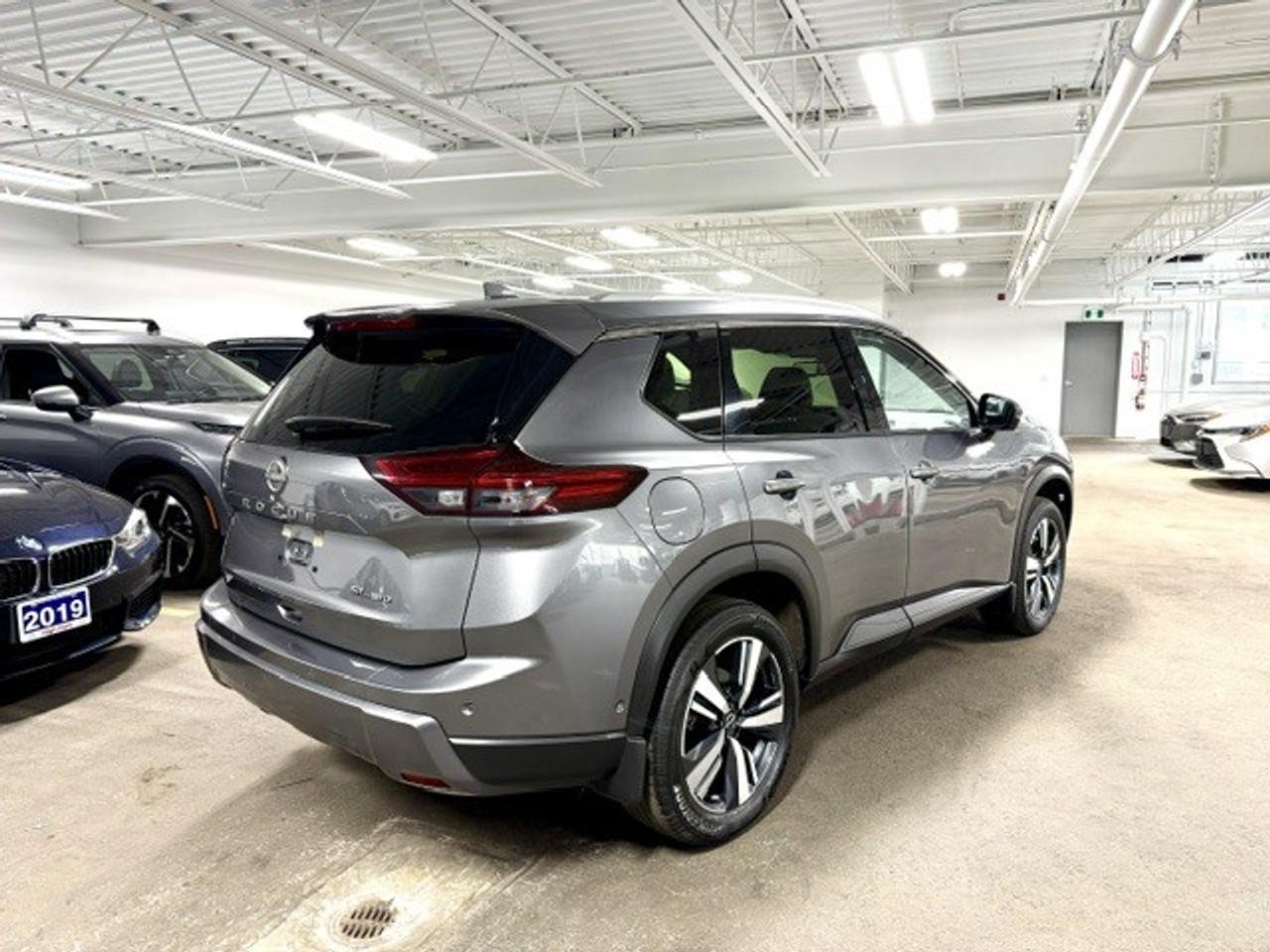 2024 Nissan Rogue SL, PRO-PILOT, LEATHER, GOOGLE MAPS, REMOTE START Photo4