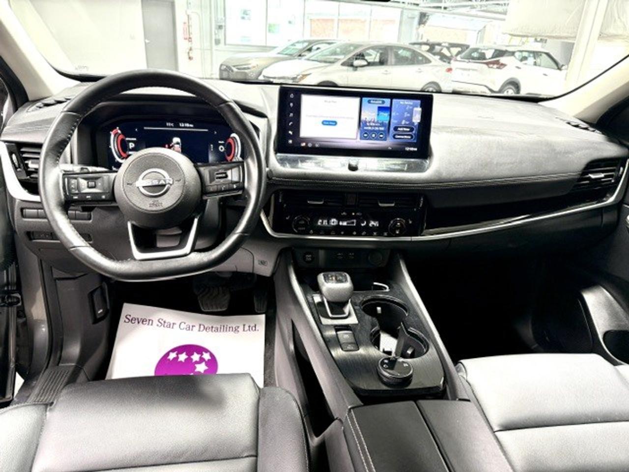 2024 Nissan Rogue SL, PRO-PILOT, LEATHER, GOOGLE MAPS, REMOTE START Photo