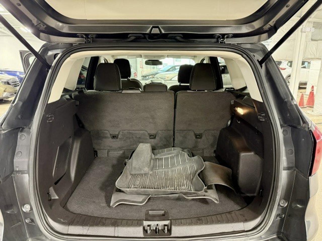 2019 Ford Escape SE 4WD, APPLE CARPLAY, XM RADIO, BACK UP, CLIMATE Photo