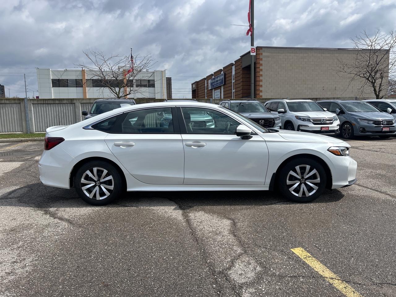 2026 Honda Civic Sedan LX CarPlay Bluetooth Rear Camera Low Kms Photo