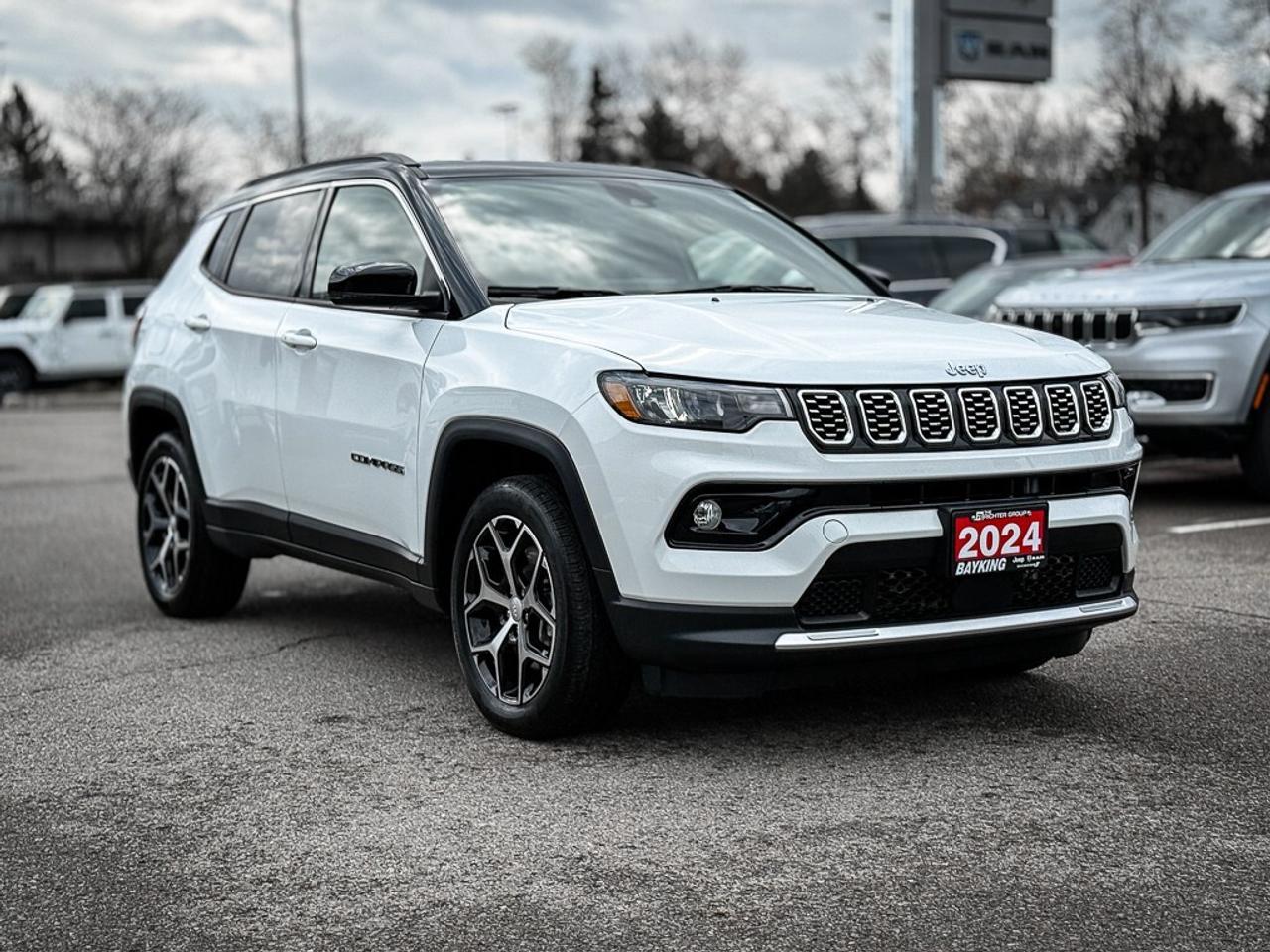 2024 Jeep Compass Limited   PANO ROOF   ALPINE AUDIO   BLINDSPOT   L Photo2